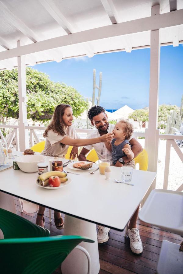 Papagayo Beach Resort (Adults Only) Willemstad Extérieur photo